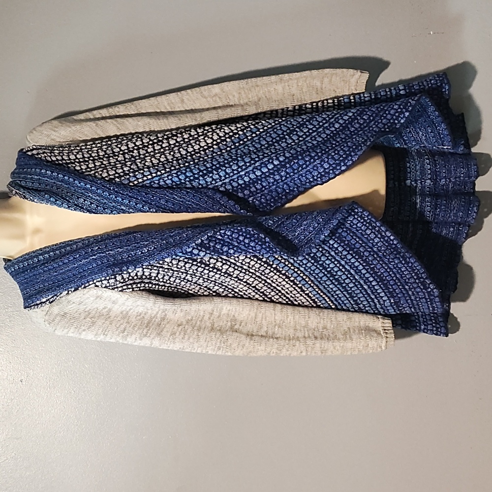 Sioni Studio Women's Blue and Gray Open Front Cardigan